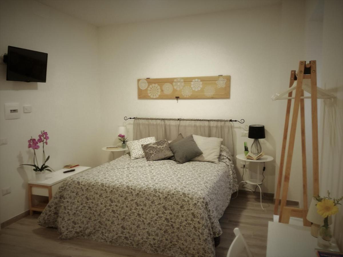 B&B Casa Lilli Foligno Eksteriør bilde