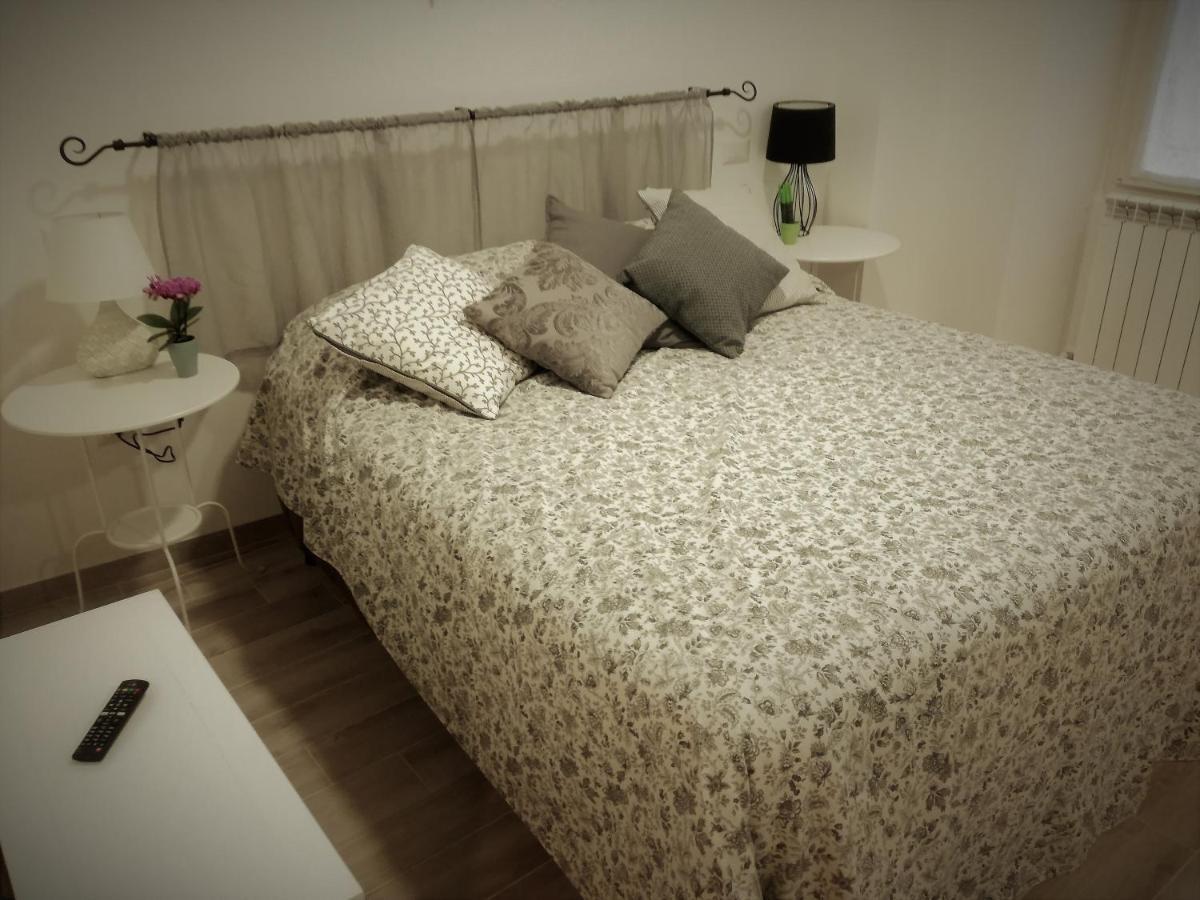 B&B Casa Lilli Foligno Eksteriør bilde